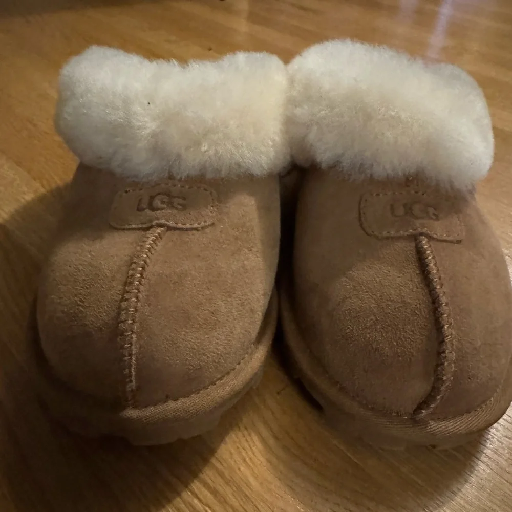 UGG Coquette Genuine Suede Leather Sheepskin Fur Slippers Chestnut 8 - Picture 2 of 8